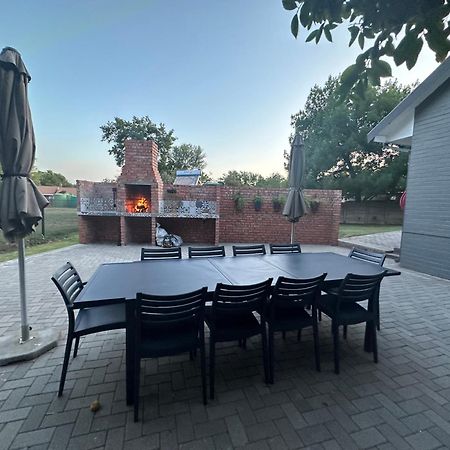 Hotel Inbloem Bloemfontein Zewnętrze zdjęcie